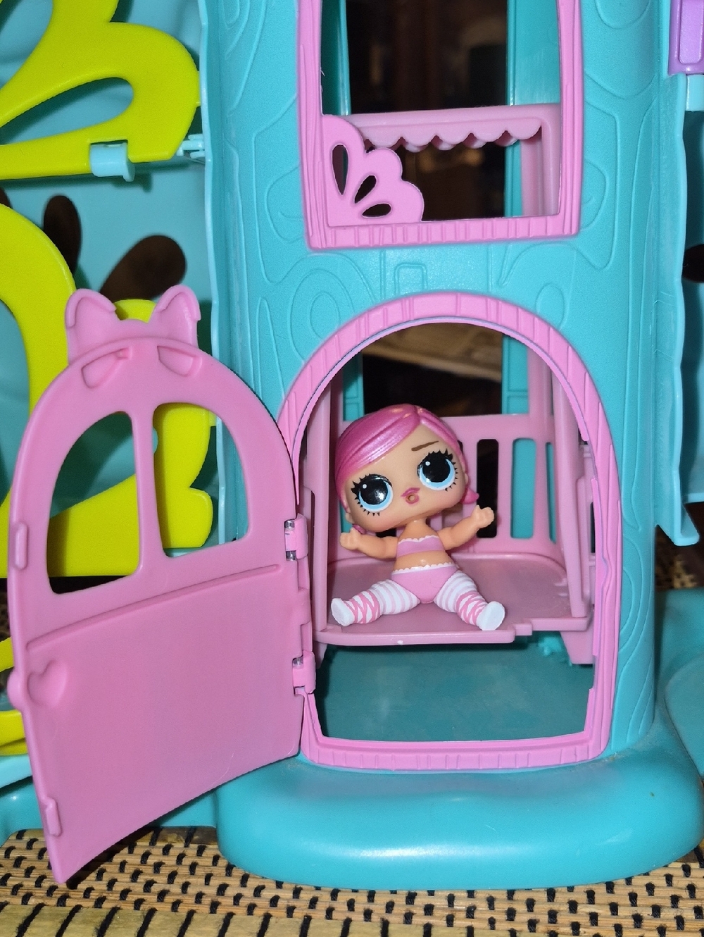 Treehouse for BABY Born Surprise dolls and Pets - Picture 10 of 12
